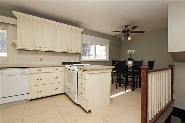 180 Severn St, Oshawa, L1J6R7 | Image 3