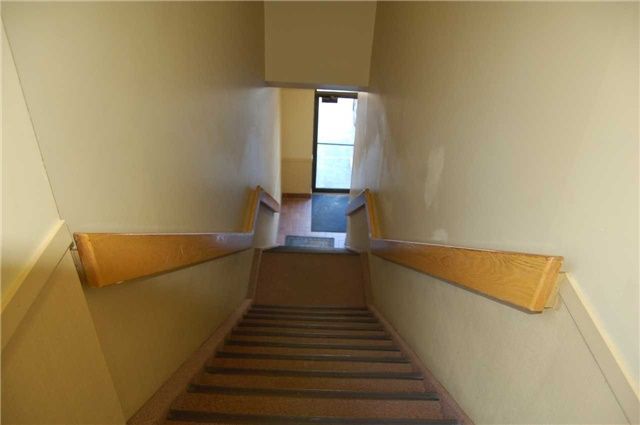 204-205 - 15 Harwood Ave S, Ajax, L1S 2B9 | Image 3