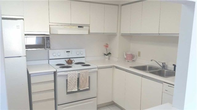 505 - 711 Rossland Rd E, Whitby, L1N8Z1 | Image 2