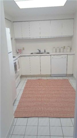 505 - 711 Rossland Rd E, Whitby, L1N8Z1 | Image 3