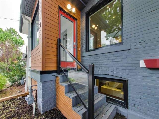 9 Winnifred Ave, Toronto, M4M2X2 | Image 2