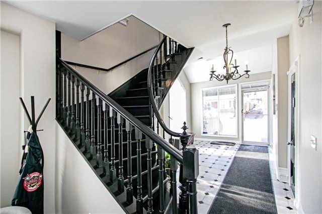 Mn Fr - 71 Albert St, Oshawa, L1H4R1 | Image 2