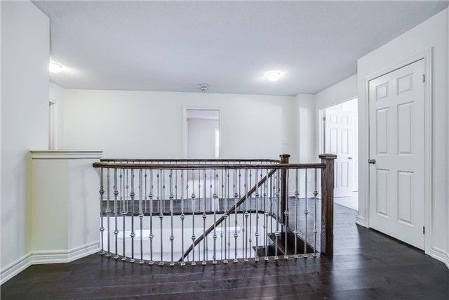 1663 Irvine Scott St, Oshawa, L1K 0X2 | Image 3