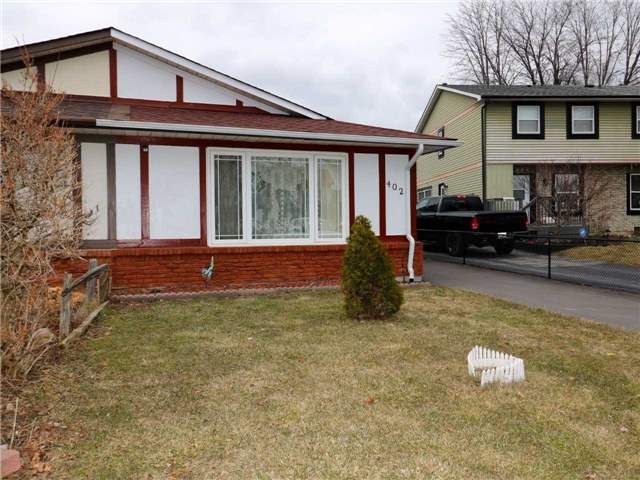 402 Chandos Crt, Oshawa, L1J 6R1 | Image 2