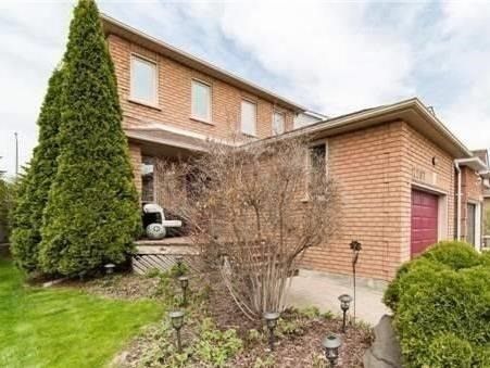 1197 Beaver Valley Cres, Oshawa, L1J8N1 | Image 2