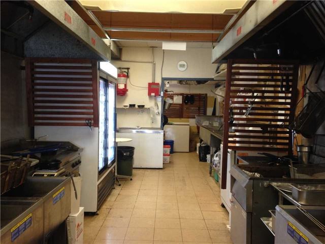 136 King St E, Clarington, L1C1N6 | Image 2