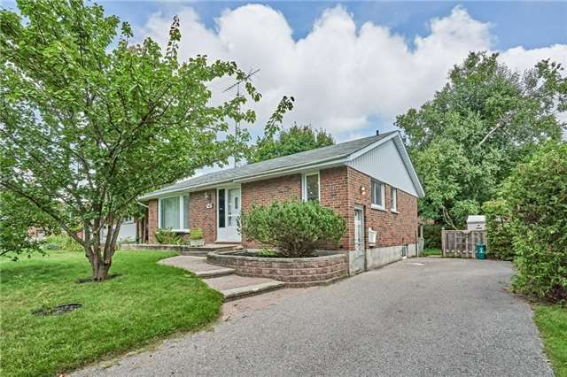 Detached House sold at 747 Glenforest Street, Oshawa, Northglen, L1J5E9 - MLS: E4227227