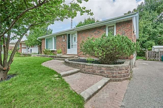 Detached House sold at 747 Glenforest Street, Oshawa, Northglen, L1J5E9 - MLS: E4227227