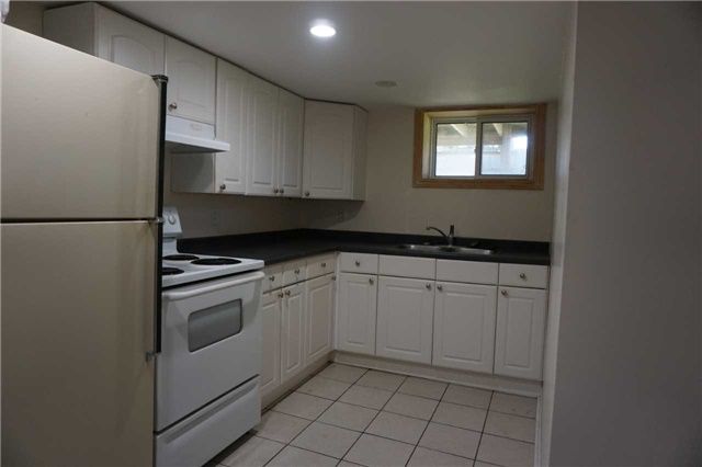 44 Billingsgate Cres, Ajax, L1S2R8 | Image 3