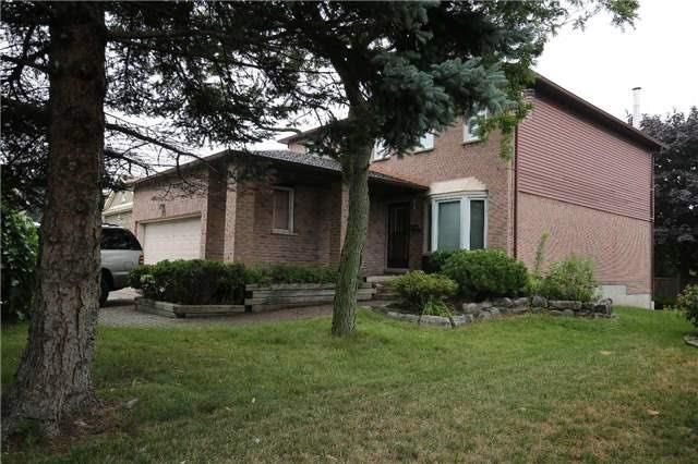 28 Upland Dr, Whitby, L1N8H8 | Image 2