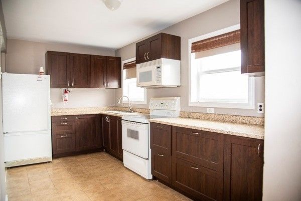 28 Scott St, Whitby, L1N3L1 | Image 3