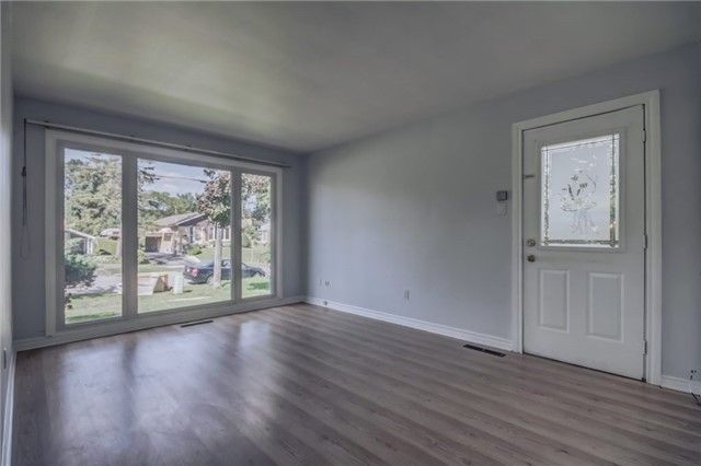 3 Botany Hill Rd, Toronto, M1G3K1 | Image 3