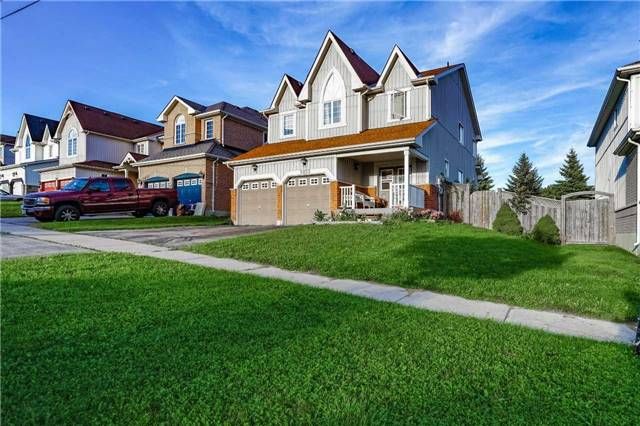 1033 Grandview St N, Oshawa, L1K2E3 | Image 2