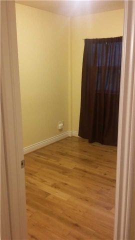 Store W/Apt/Offc leased at 910 Kingston Road, Toronto, Ontario, M4E1S5 - East End-Danforth - MLS: E4258968