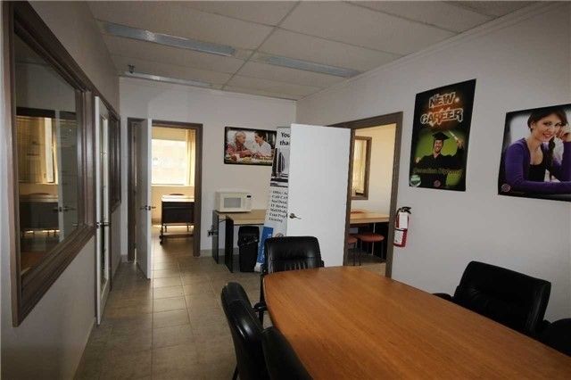 405 - 2347 Kennedy Rd, Toronto, M1T3T8 | Image 2