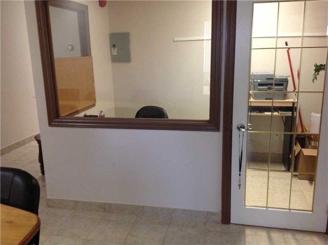 405 - 2347 Kennedy Rd, Toronto, M1T3T8 | Image 2