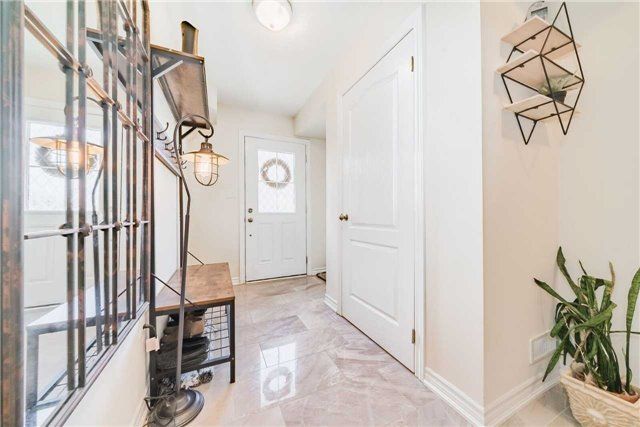 17 Ken Bromley Lane, Clarington, L1C0S4 | Image 2