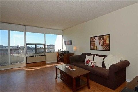 630 - 50 Richmond St E, Oshawa, L1G7C7 | Image 2