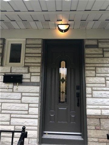 7 Bassett Ave, Toronto, M1L 2A2 | Image 2