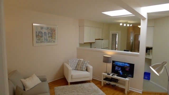 A - 1007 Kingston Rd, Toronto, M4E1T3 | Image 3