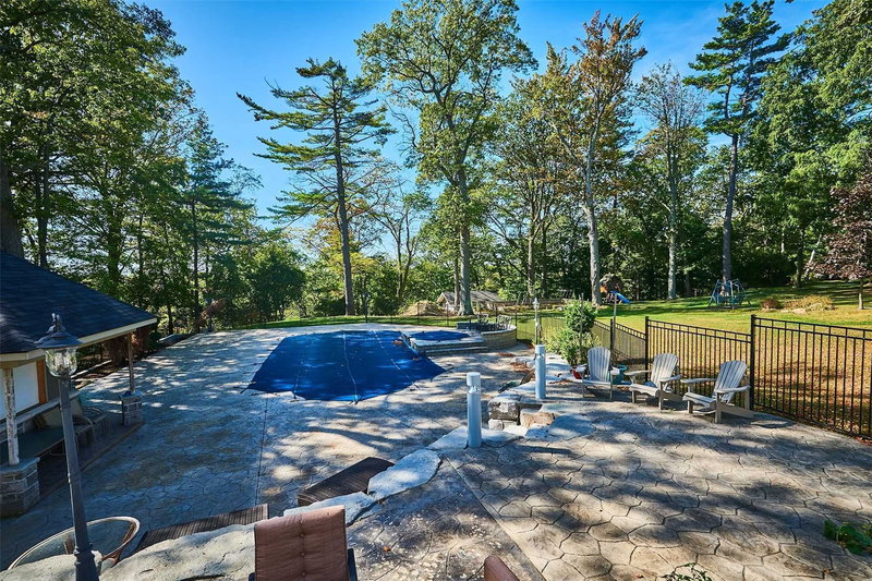 506 Rougemount Dr, Pickering, L1W2B9 | Image 3