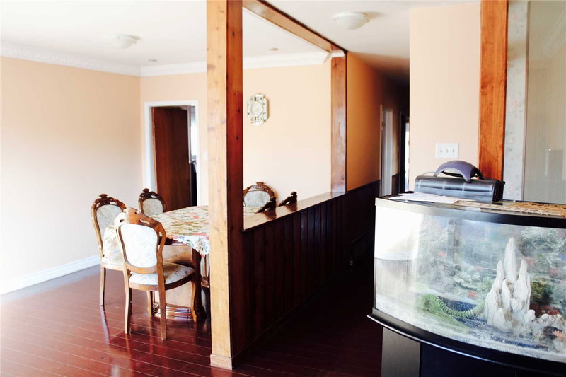 65 Sharbot Ave, Toronto, M1H1Z2 | Image 3
