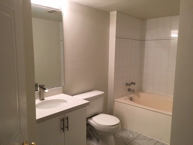 304 - 80 Alton Towers Circ, Toronto, M1V5E8 | Image 2