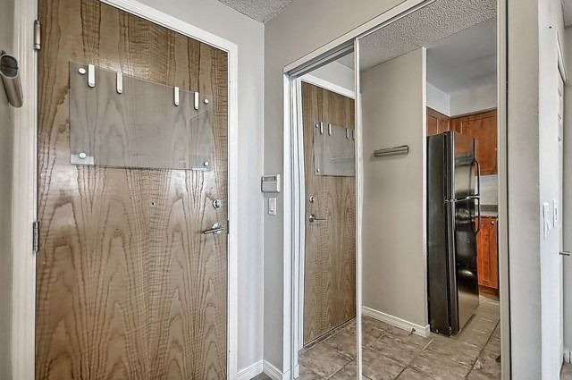 Room1
