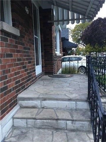 (Bsmt) - 96 Oakes Ave, Oshawa, L1G6C6 | Image 2