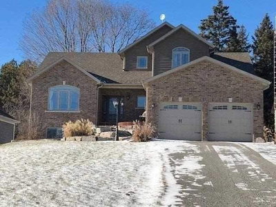 Detached House sold at 332 Carnegie Beach Road, Scugog, Ontario, L9L1B6 - Rural Scugog - MLS: E4356256