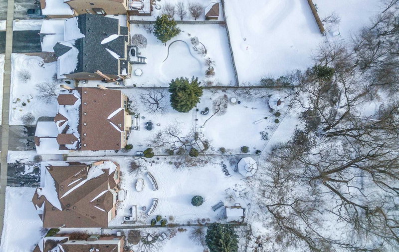 27 Kennett Dr, Whitby, L1P1L5 | Image 3