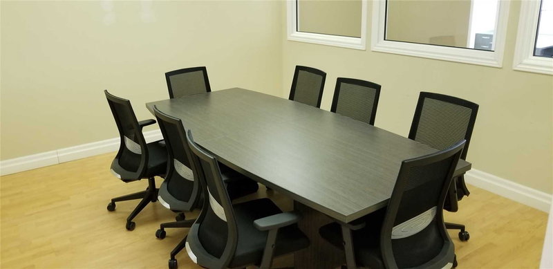 205 - 15 Harwood Ave S, Ajax, L1S 2B9 | Image 2