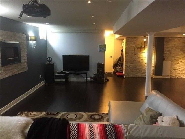 Bsmt - 144 Baycliffe Dr, Whitby, L1P1V5 | Image 3