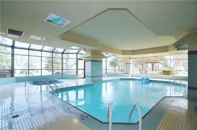 814 - 712 Rossland Rd E, Whitby, L1N9E8 | Image 3