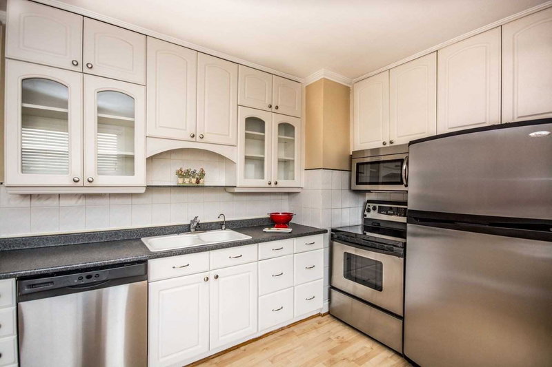 124 Burcher Rd, Ajax, L1S2R4 | Image 2