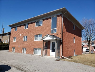 Semi-Detached House leased at 1-303 Frontenac Avenue, Oshawa, Ontario, L1J2A7 - Vanier - MLS: E4399943