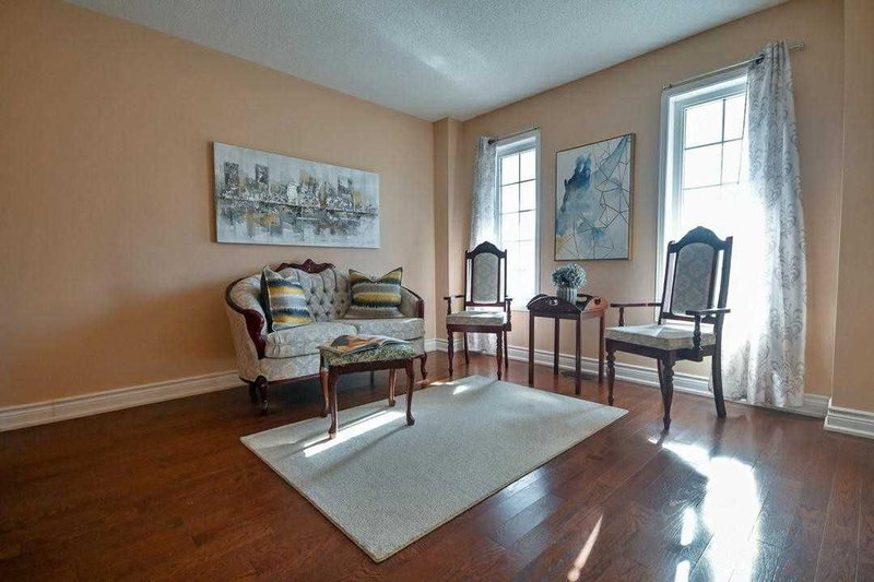 12 Greenhalf Dr, Ajax, L1S7N6 | Image 3