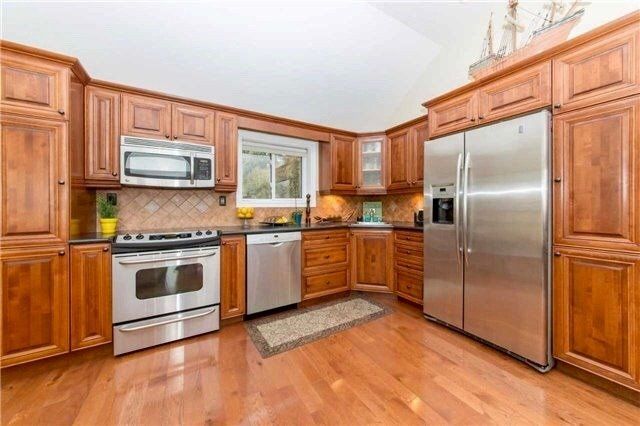 127 Cedar Crest Beach Rd, Clarington, L1C 3K3 | Image 3