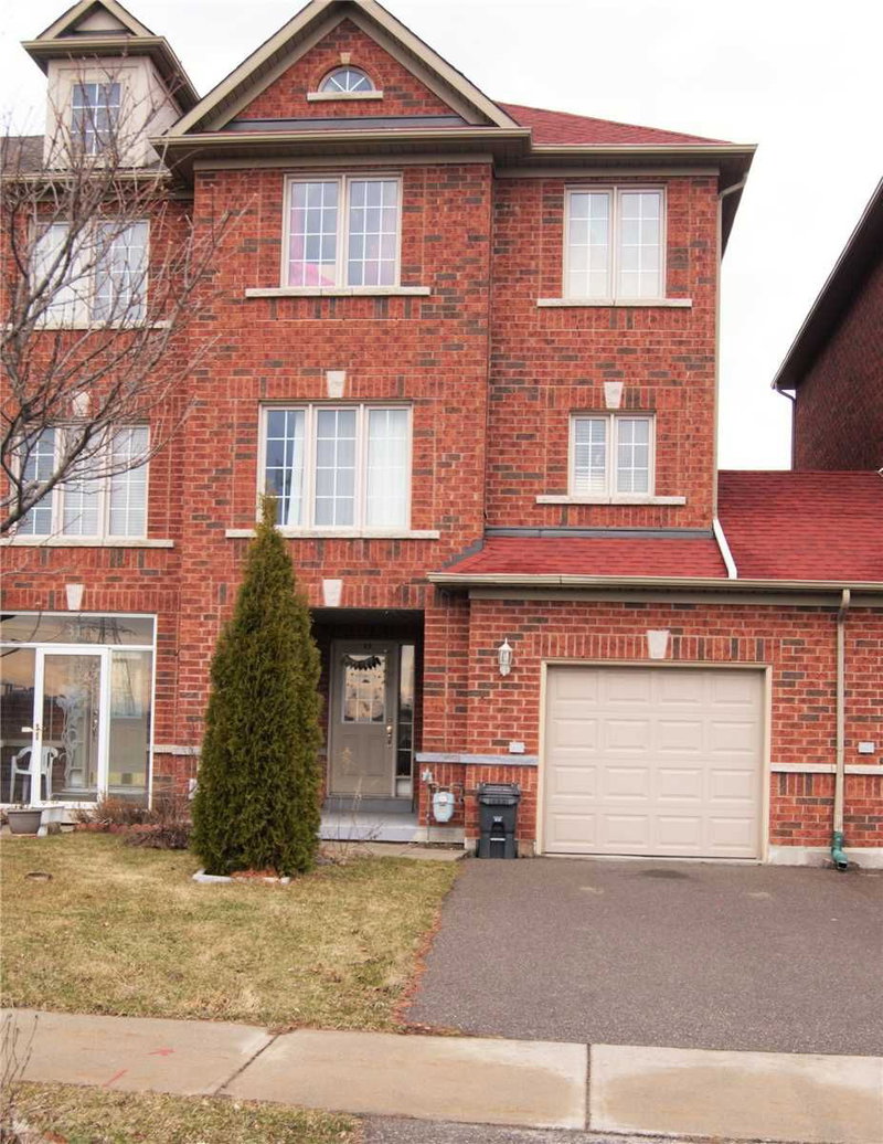 29 Polarlights Way, Toronto, M1X1Z4 | Image 2