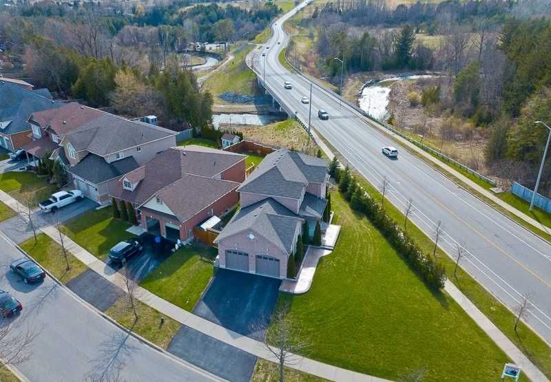 2 Don Morris Crt, Clarington, L1C5P7 | Image 2