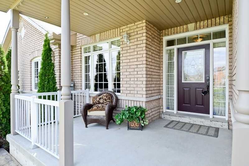 2 Don Morris Crt, Clarington, L1C5P7 | Image 3