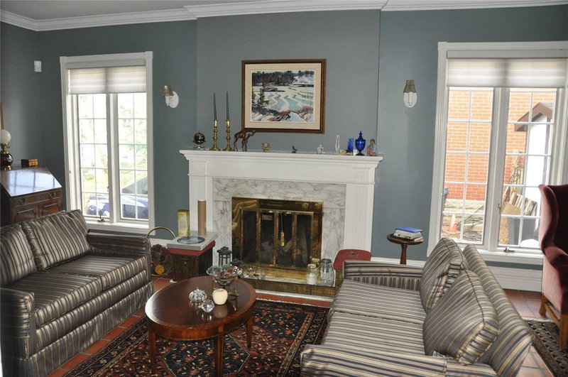 27 Bracken Ave, Toronto, M4E1N4 | Image 3