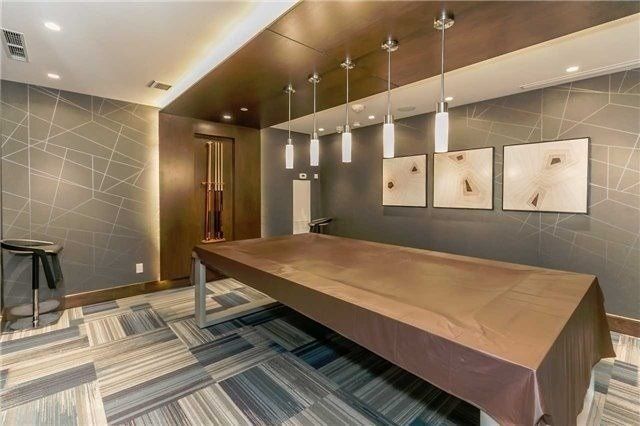 Room2