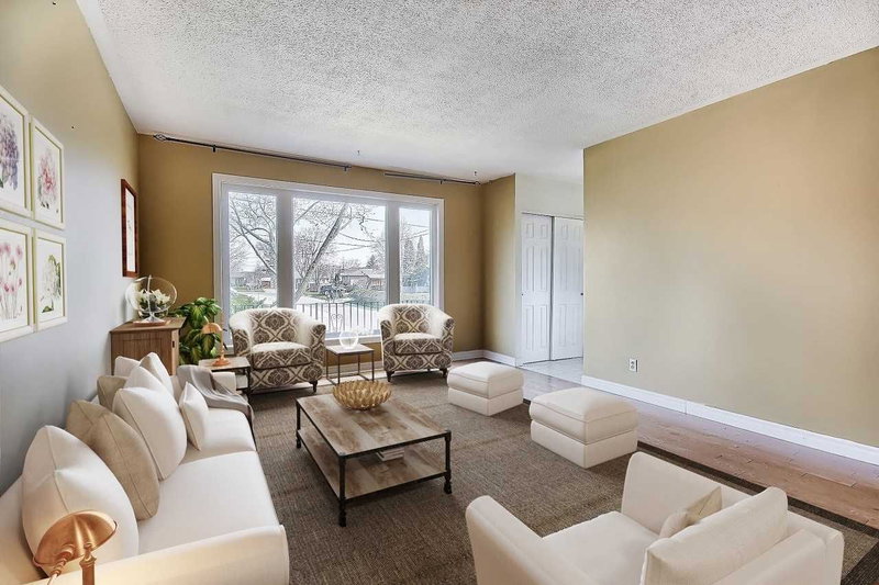 865 Vicki Dr, Pickering, L1W2J6 | Image 3