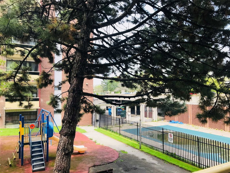 114 - 915 Midland Ave, Toronto, M1K4G1 | Image 3