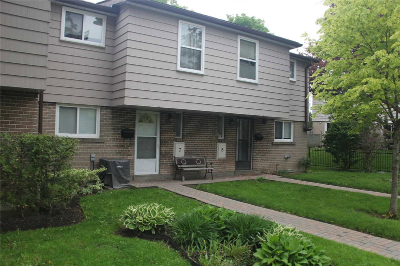 7 - 925 Bayly St, Pickering, L1W1L4 | Image 2