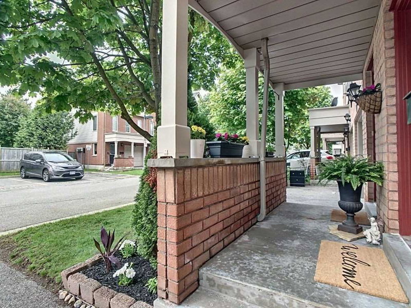 50 Spraggins Lane, Ajax, L1T4H2 | Image 2