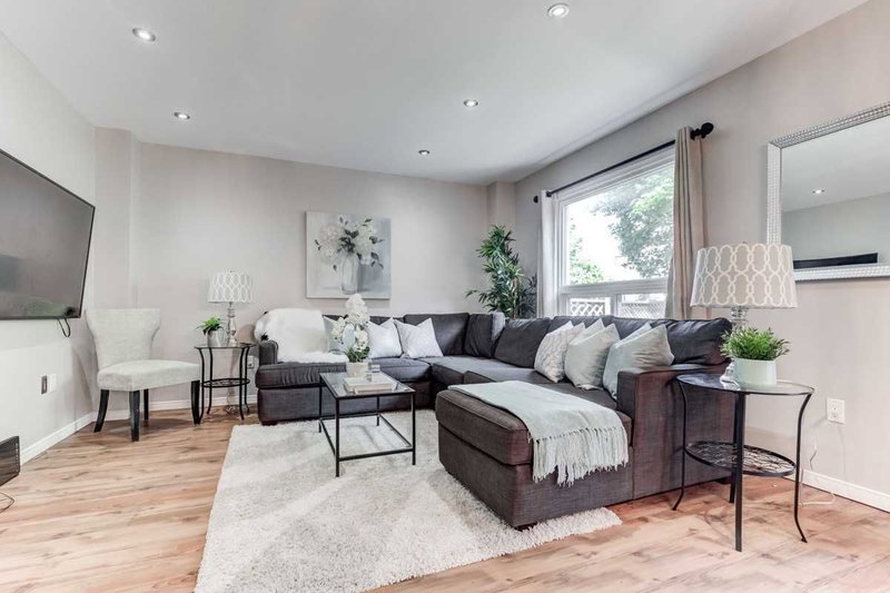 23 Drew Crt, Whitby, L1N8X6 | Image 3