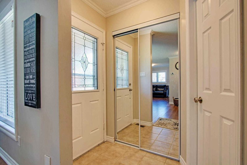 32 Millington Cres, Ajax, L1T1R3 | Image 3