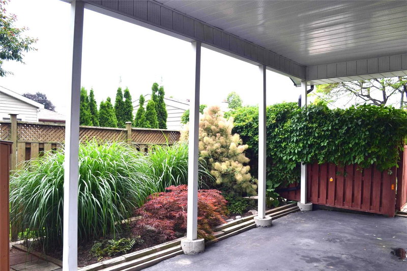 522 Rosmere St, Oshawa, L1J5H6 | Image 2